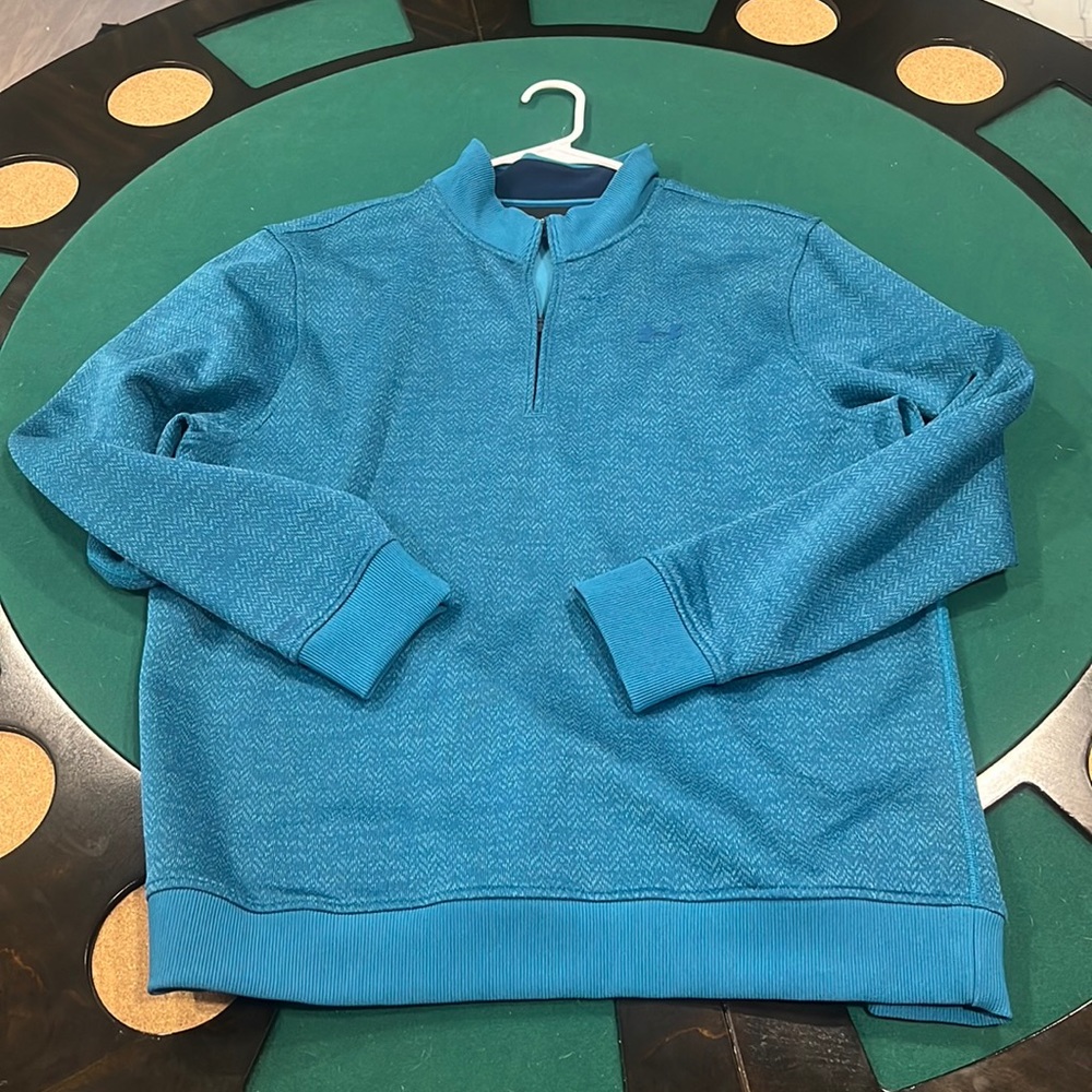 Under Armour pull over